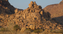 066-Namibia-Berge-2